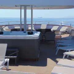 San Spirito Sunny Deck